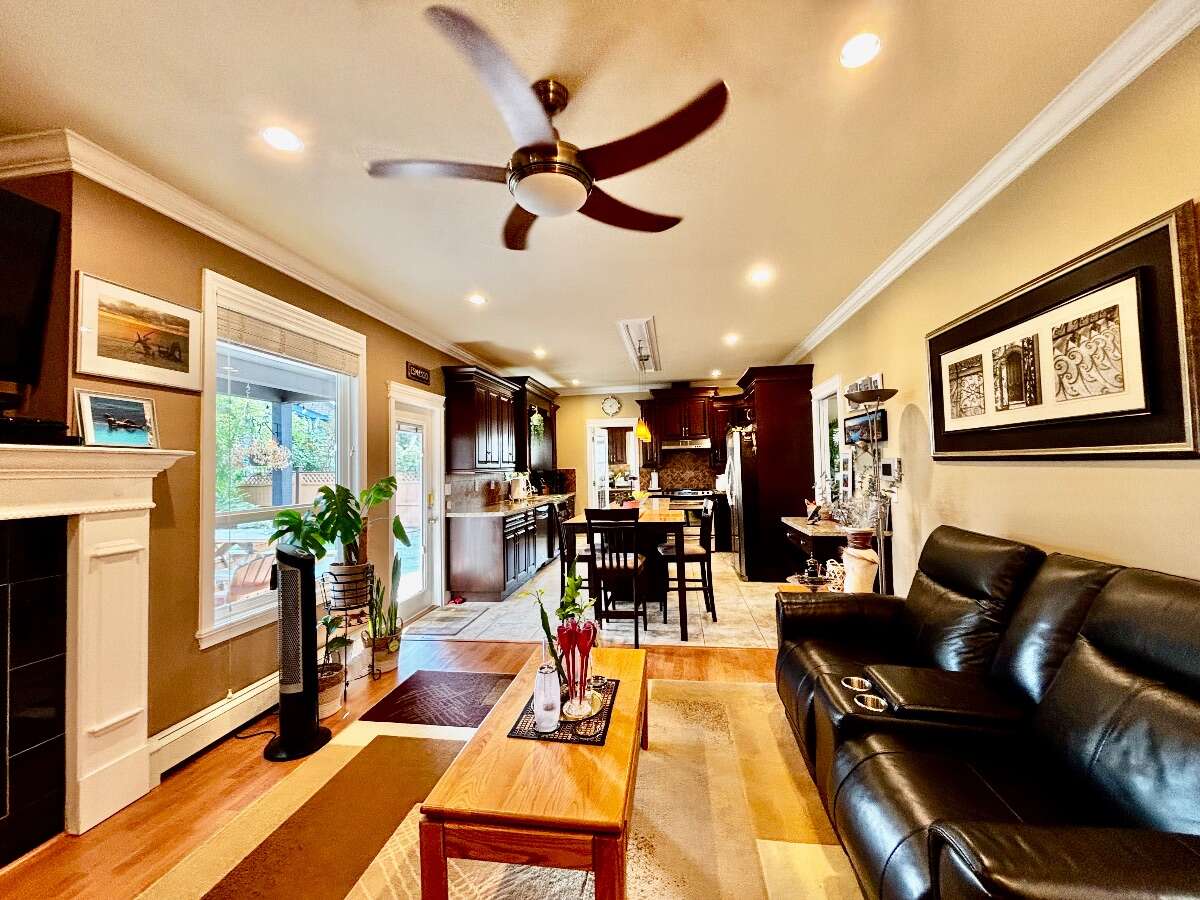 Spacious 5 Bed, 5 Bath North Delta Home