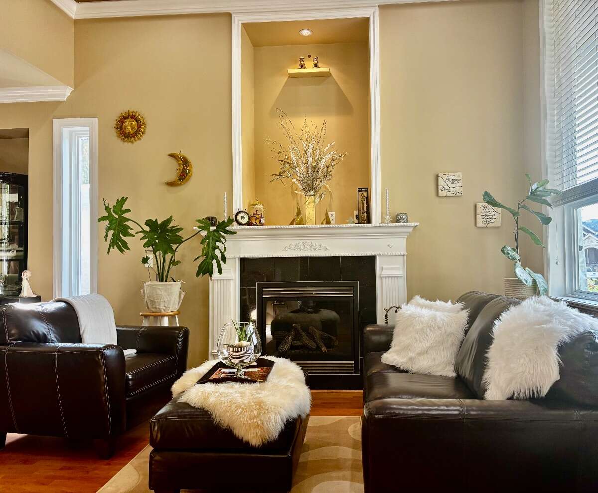 Spacious 5 Bed, 5 Bath North Delta Home