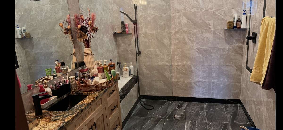 accessory house bathroom