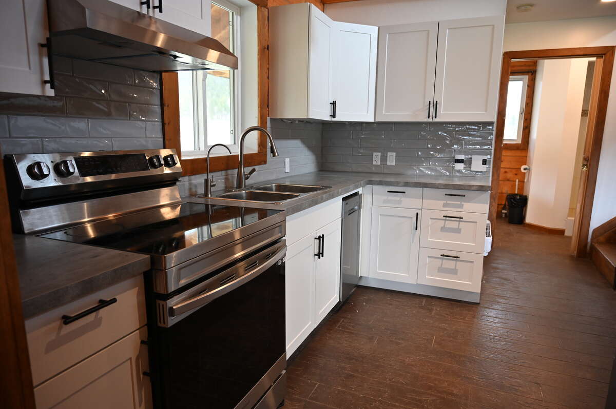 7988 China Valley Rd. Acreage For Sale in Falkland, BC For Sale by