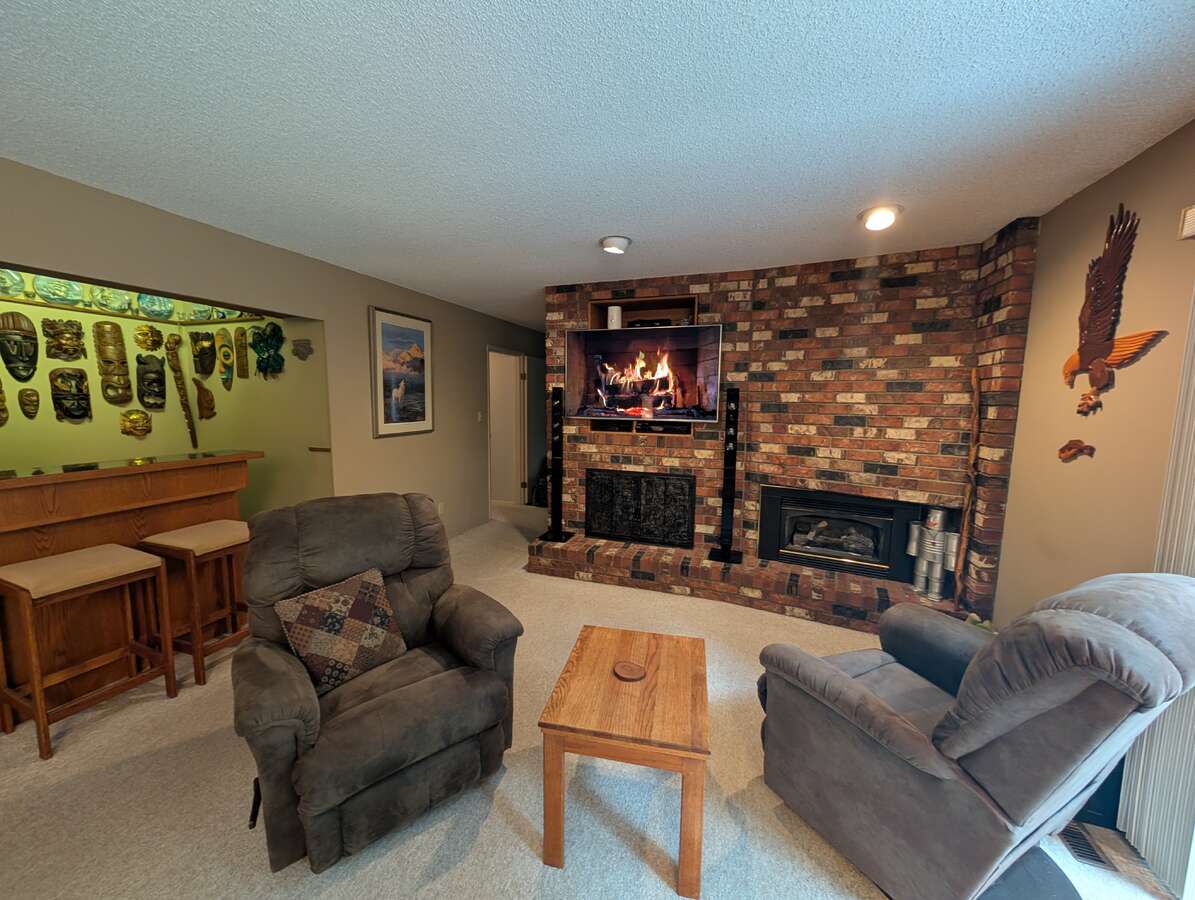 Family room bar and gas fireplace