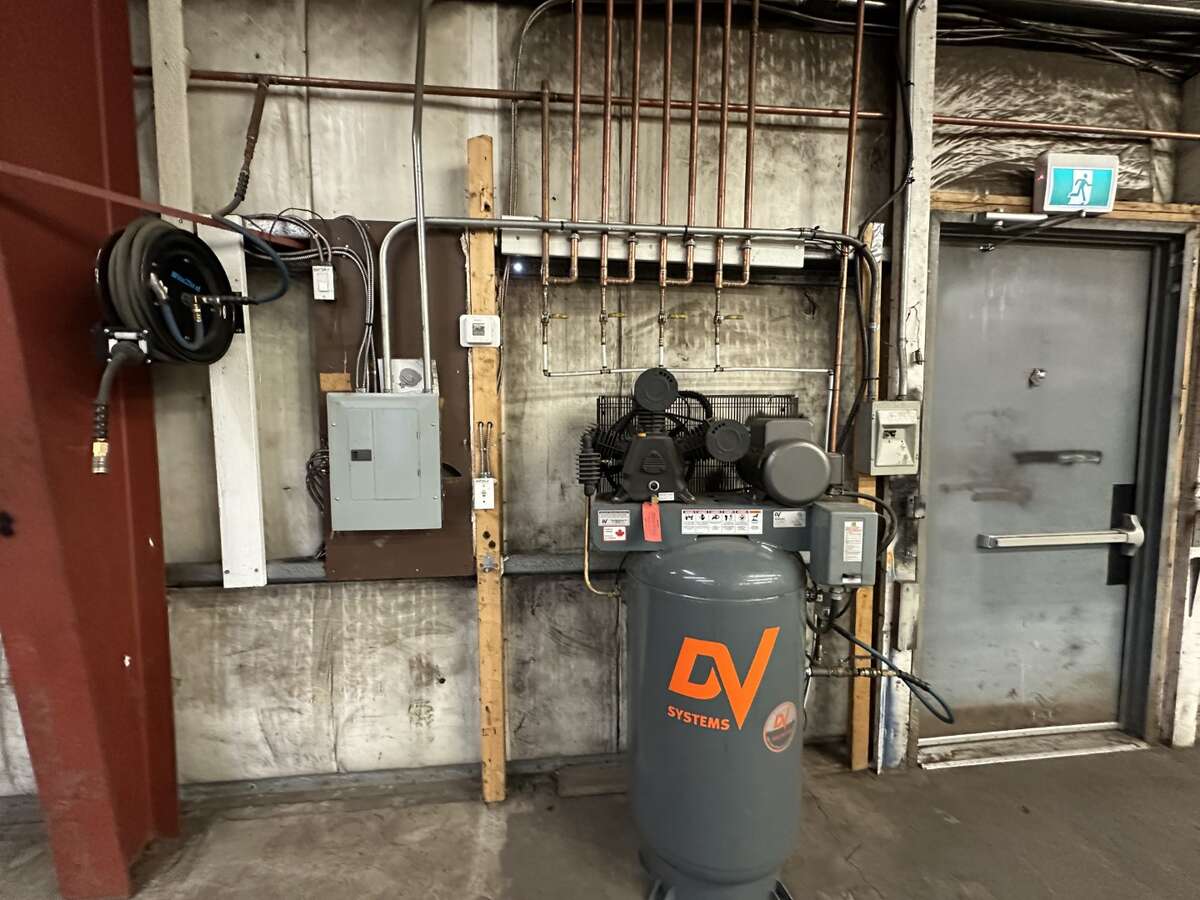 Air Compressor