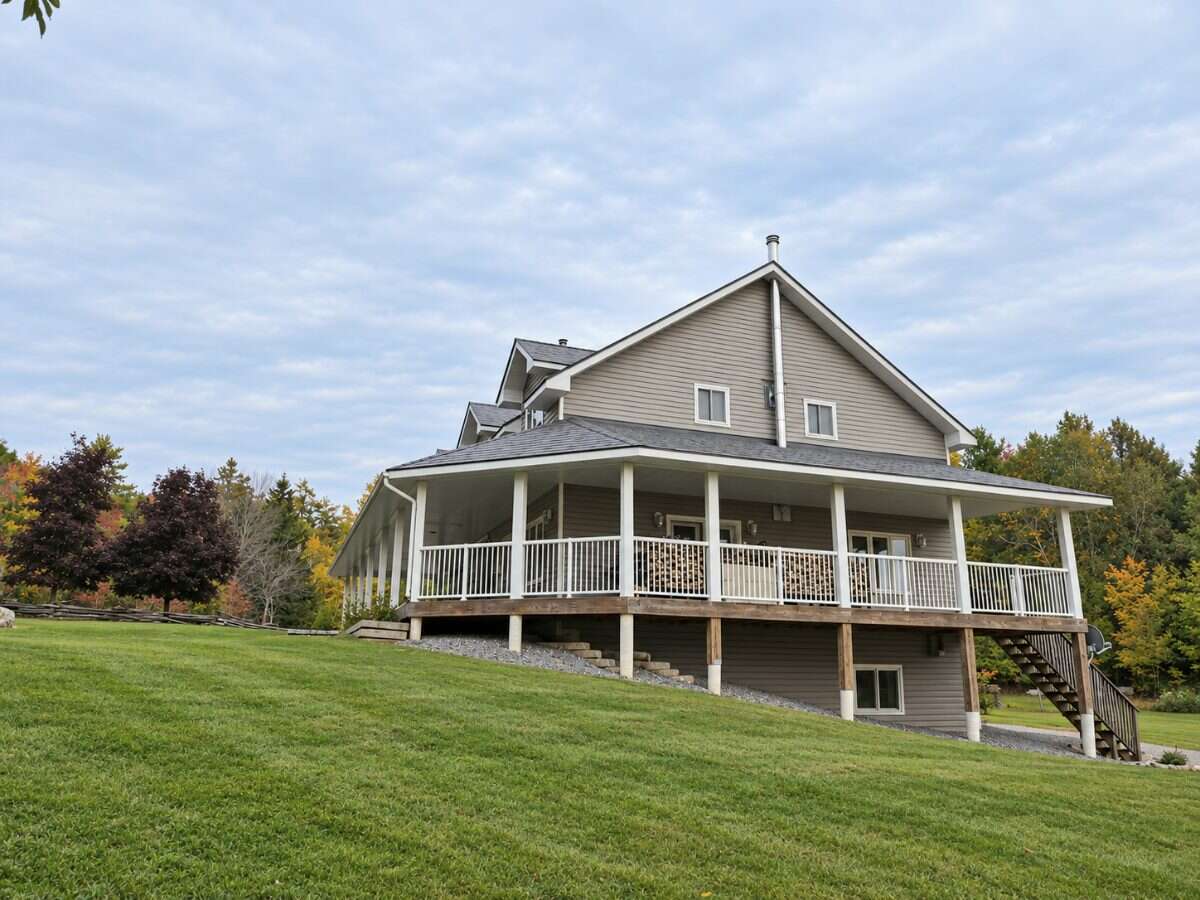 Space, serenity and the Muskoka lifestyle!