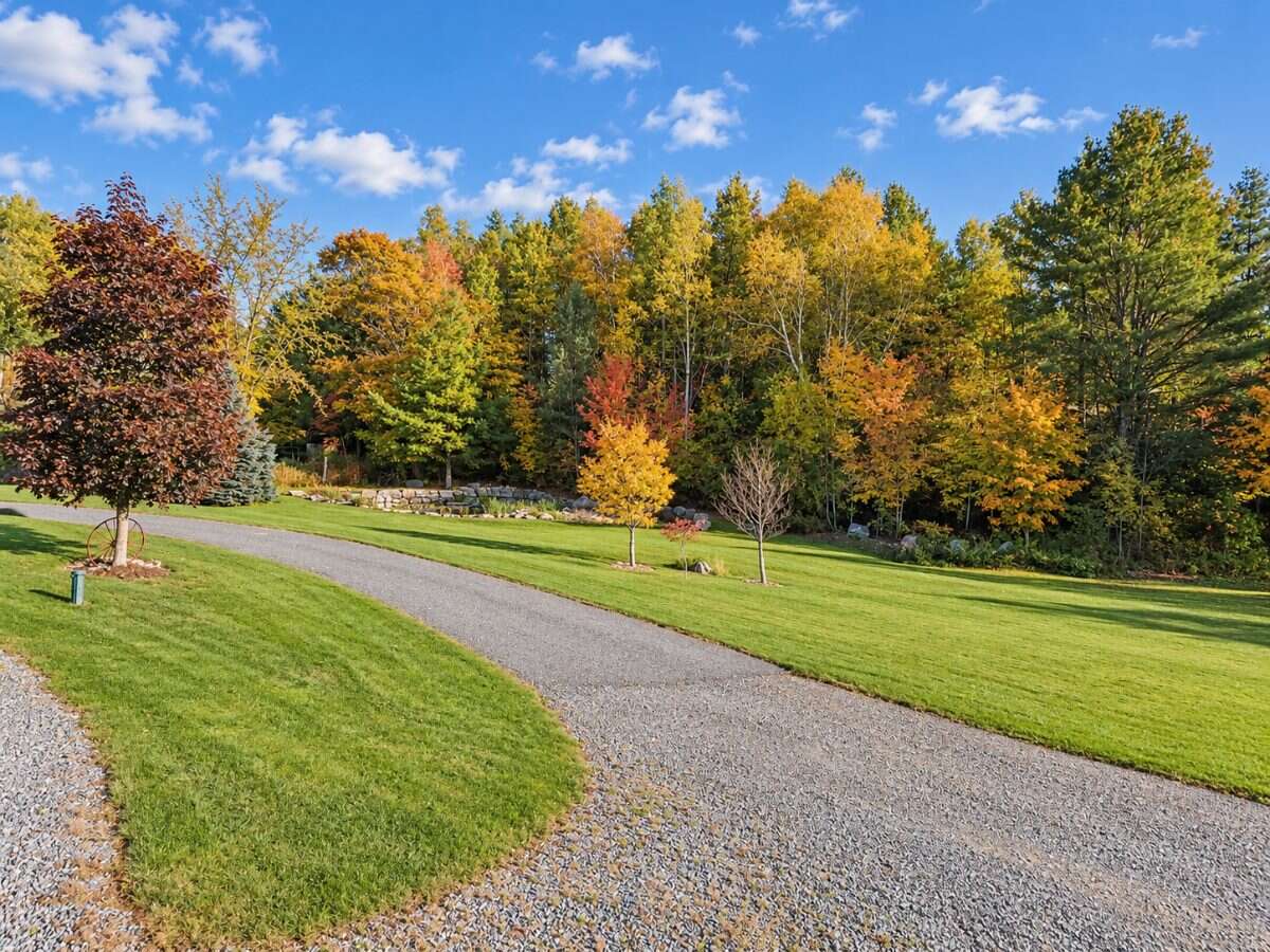 Space, serenity and the Muskoka lifestyle!