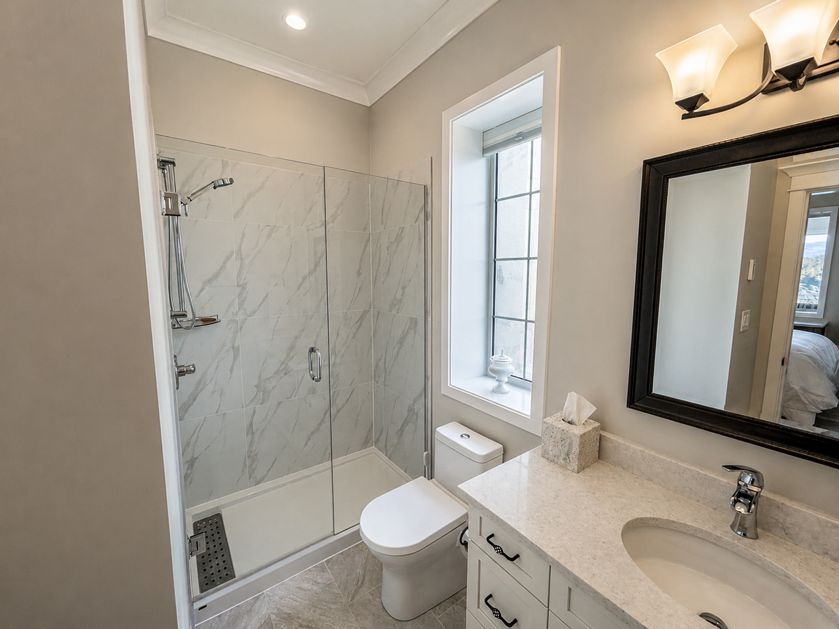 Furnished Oceanfront Townhome in Greater Victoria