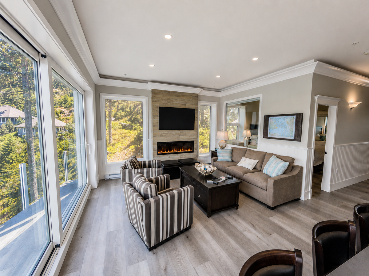 Furnished Oceanfront Townhome in Greater Victoria