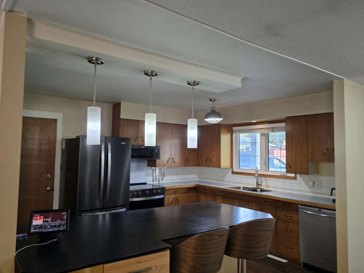 Spacious 4-bedroom, 3-bathroom!