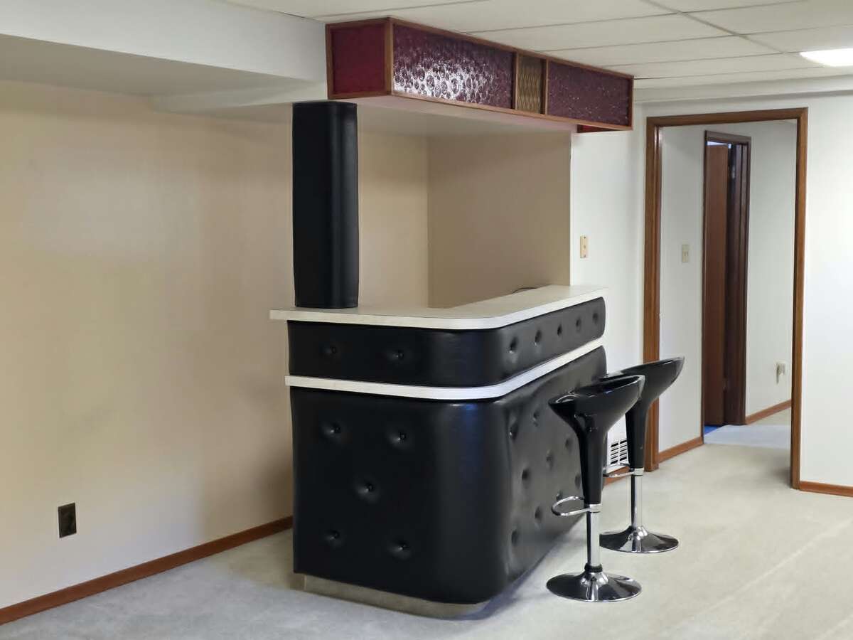 Spacious 4-bedroom, 3-bathroom!