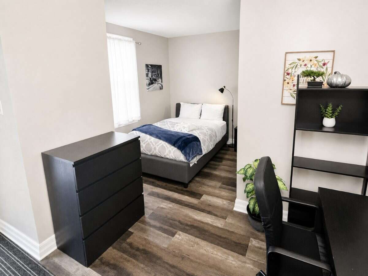 Fully Renovated 4-Unit Multifamily in North Vanier