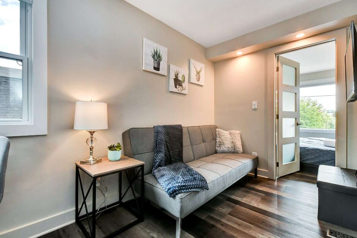 Fully Renovated 4-Unit Multifamily in North Vanier