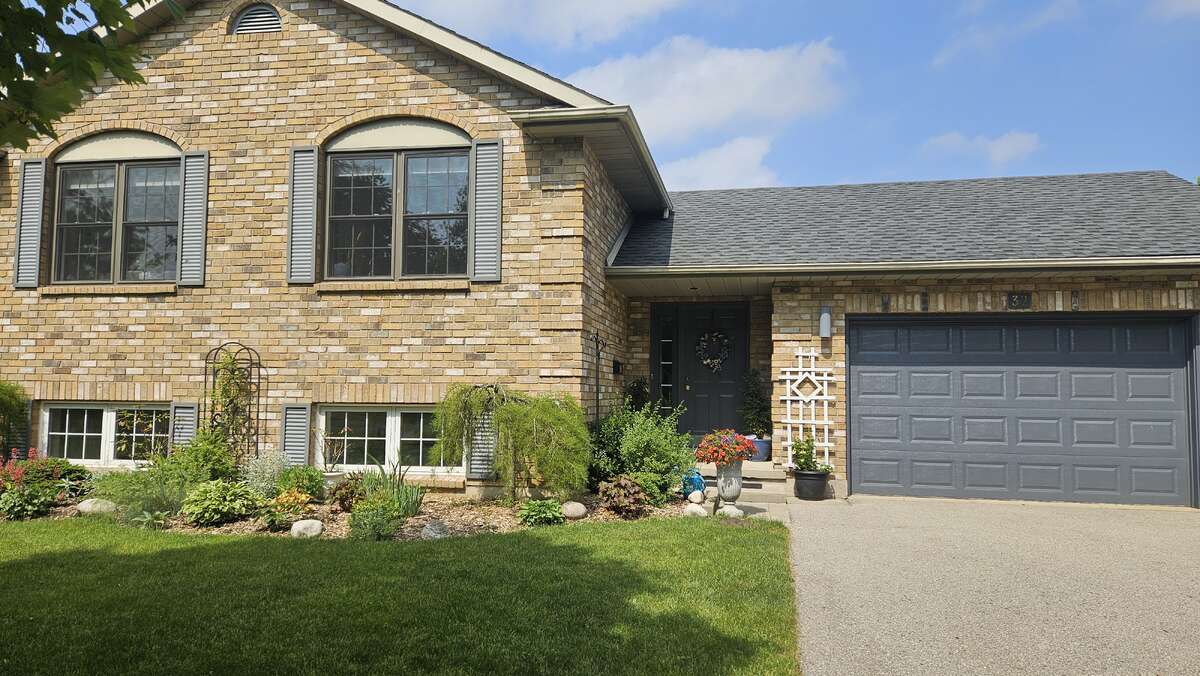 Bungalow Raised Ranch