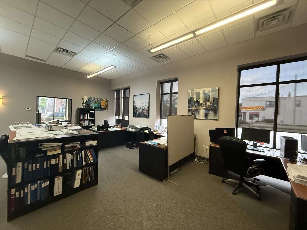 Medical & Professional Space for Lease