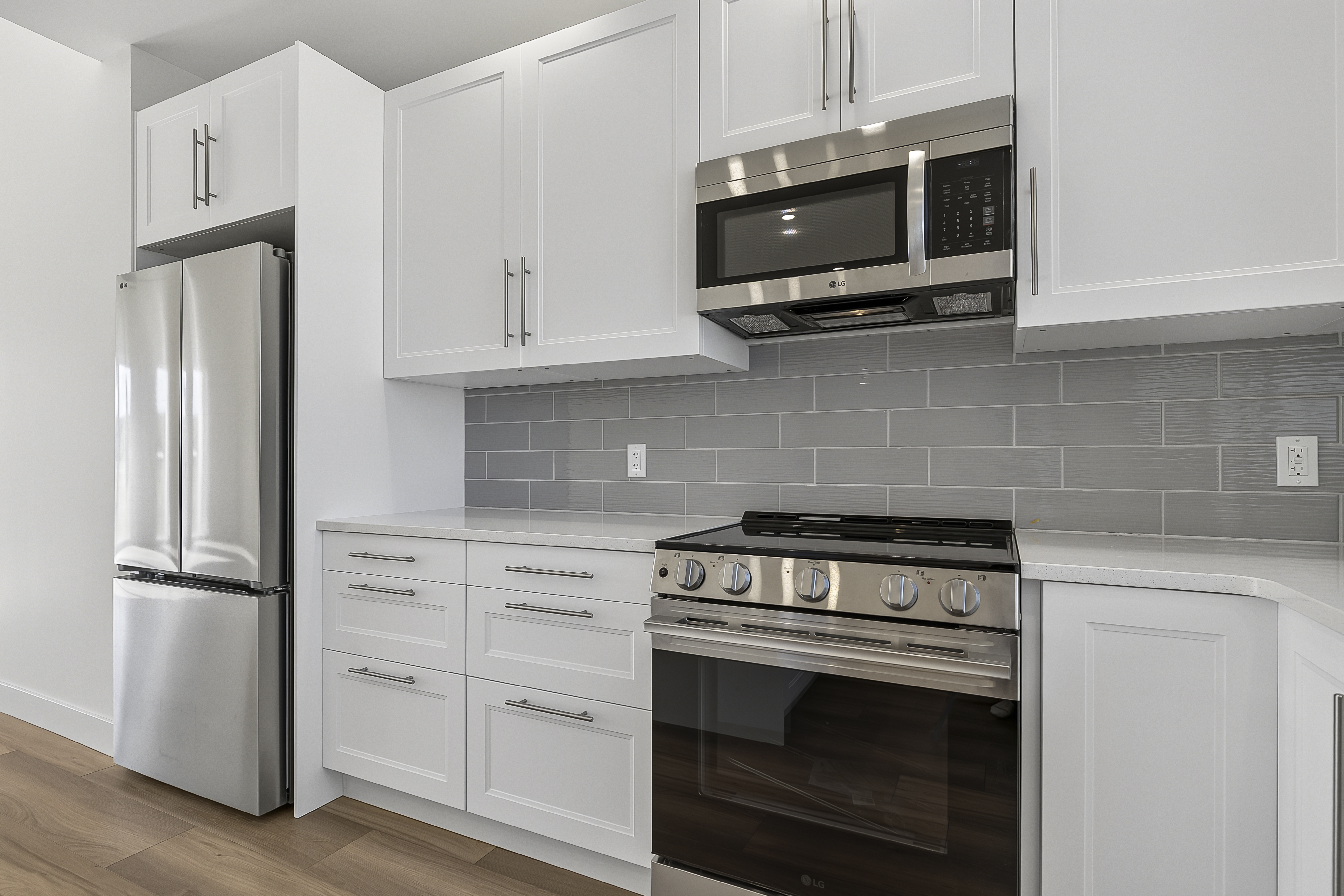 Brand New 3bed 2bath home in peaceful Carbon