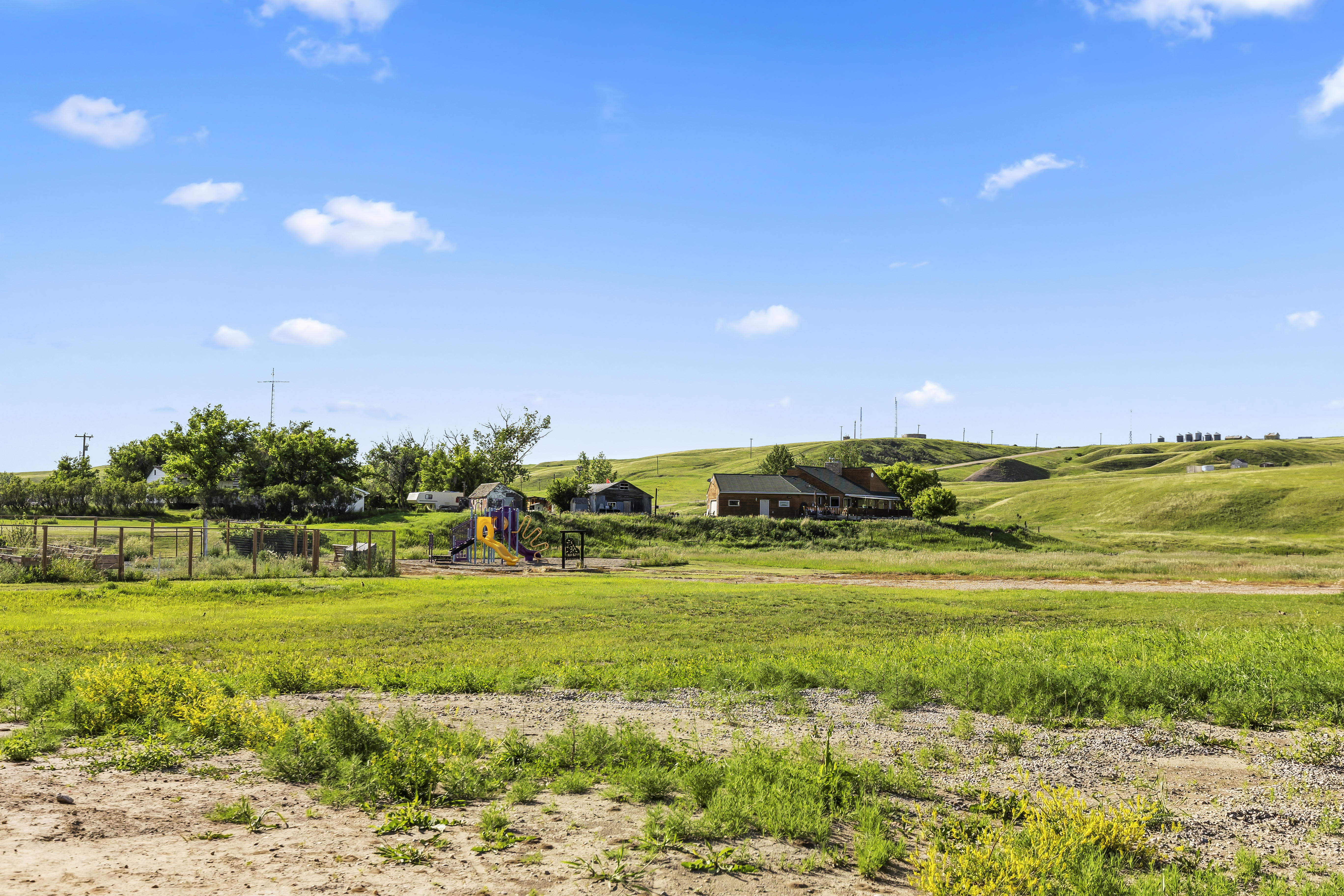 Brand New 3bed 2bath home in peaceful Carbon