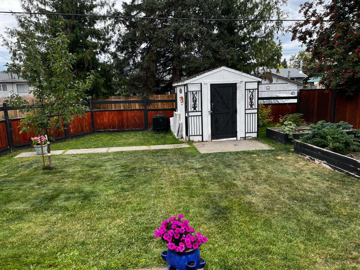 Comfortable home with mortgage helper