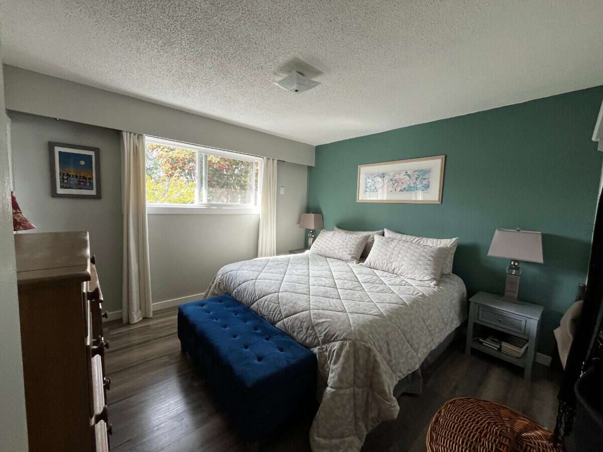 Comfortable home with mortgage helper