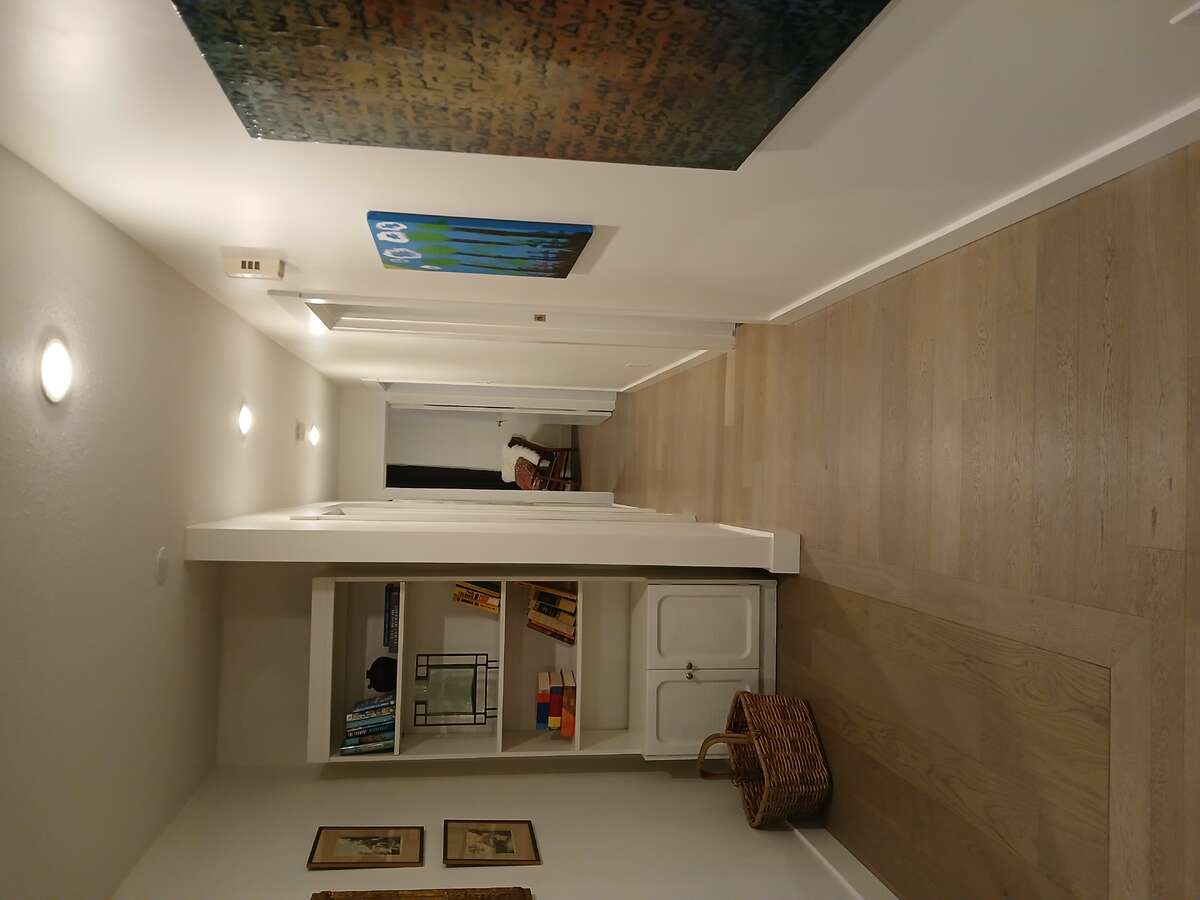 Upper level hallway.