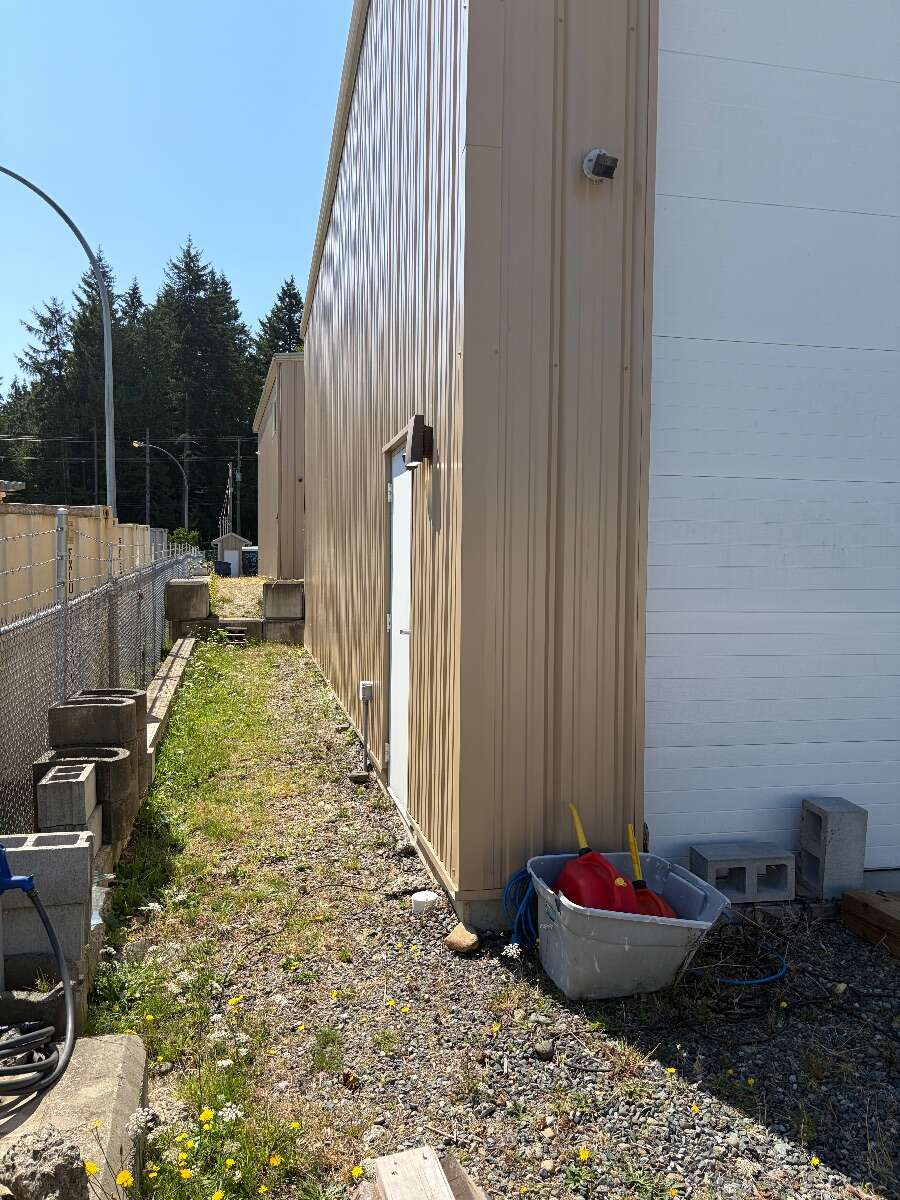 Commercial Property with Buildings 