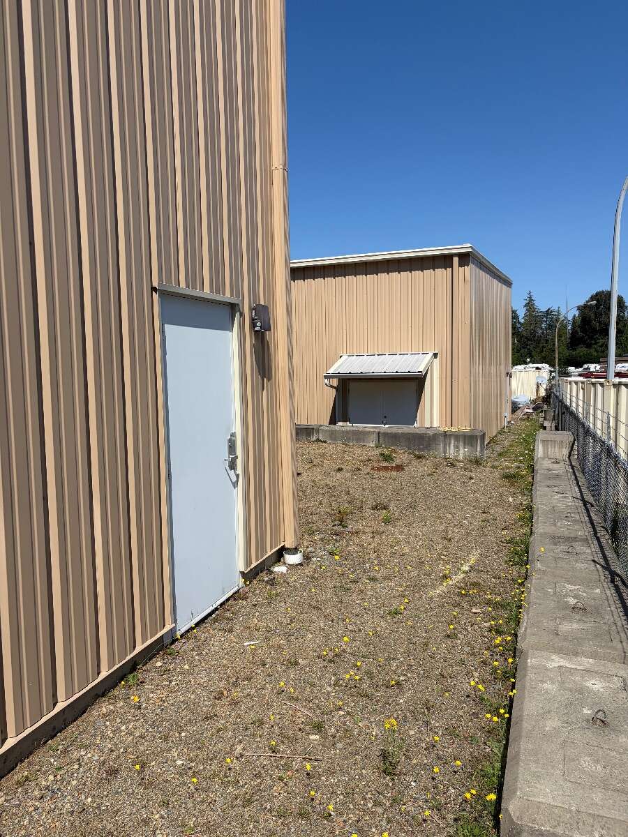 Commercial Property with Buildings 