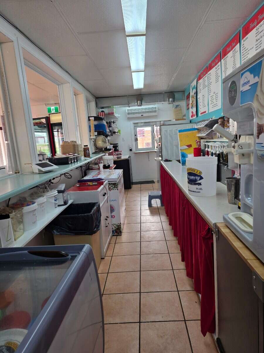 Business and Huge lot For Sale