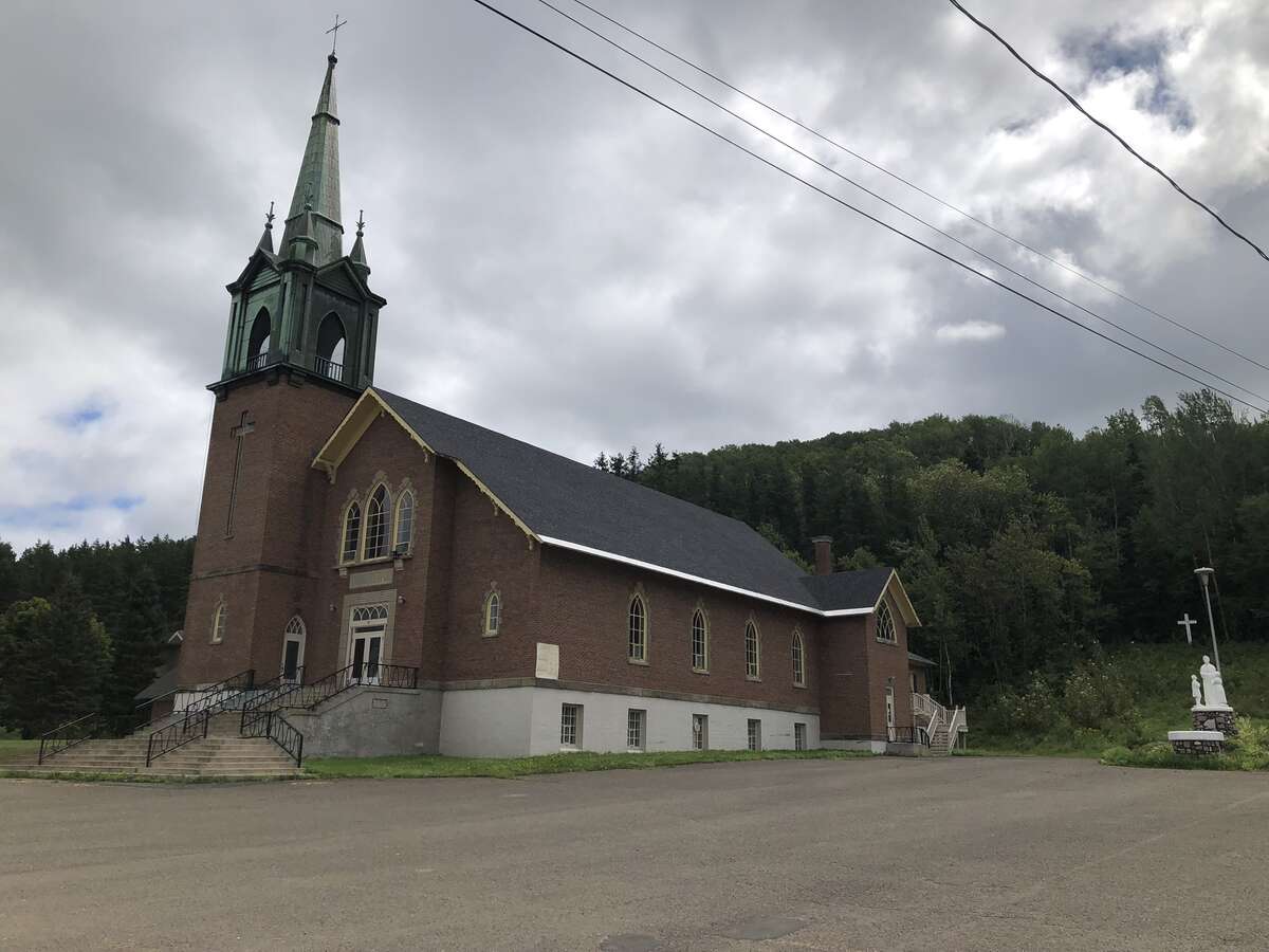 Multi-Family / Revenue Property For Sale in Campbellton, New Brunswick - 0 bdrm, 0 bath (500 Vanier Street)