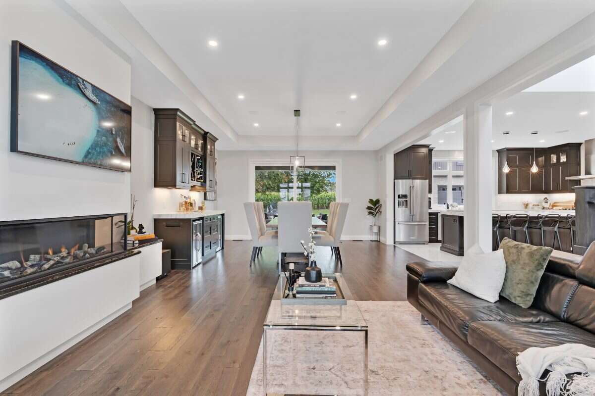 Custom Home. Heated Shop. Quiet lot. Easy Commute