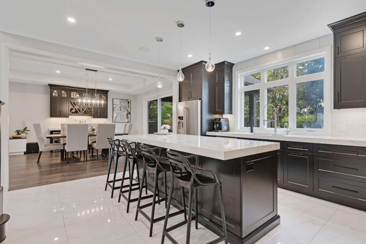 Custom Home. Heated Shop. Quiet lot. Easy Commute