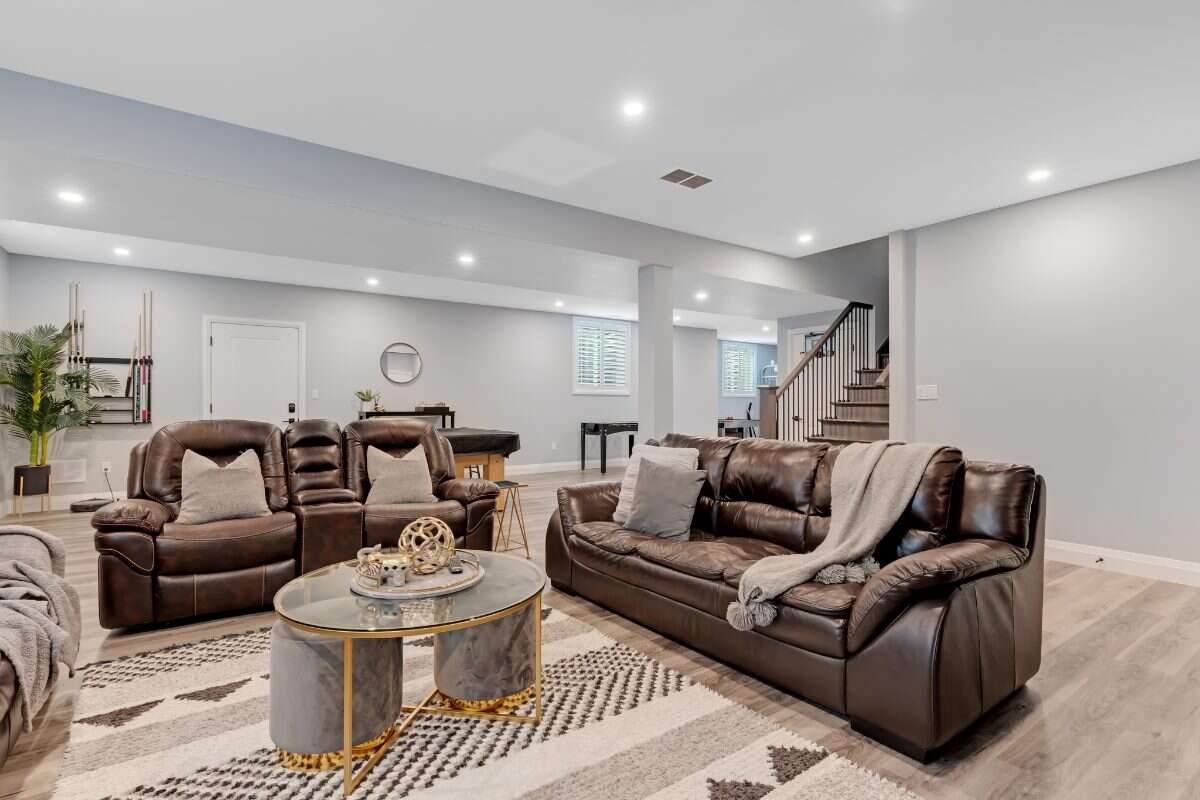 Custom Home. Heated Shop. Quiet lot. Easy Commute