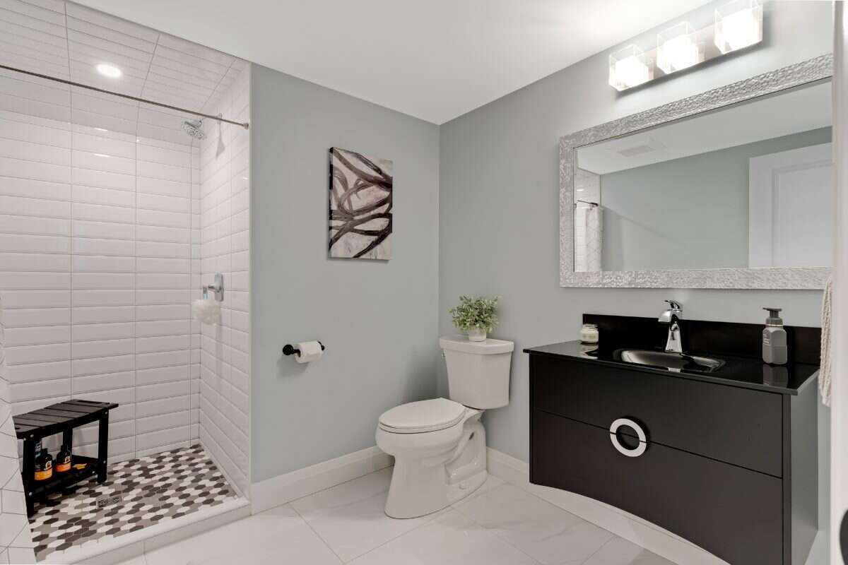 Custom Home. Heated Shop. Quiet lot. Easy Commute