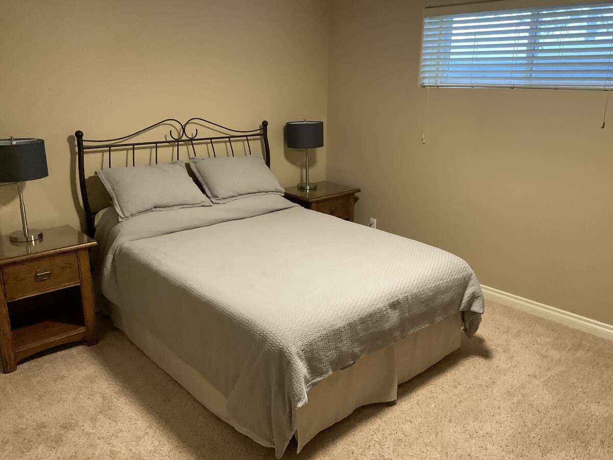 Modern Bungalow Backs Golf Course