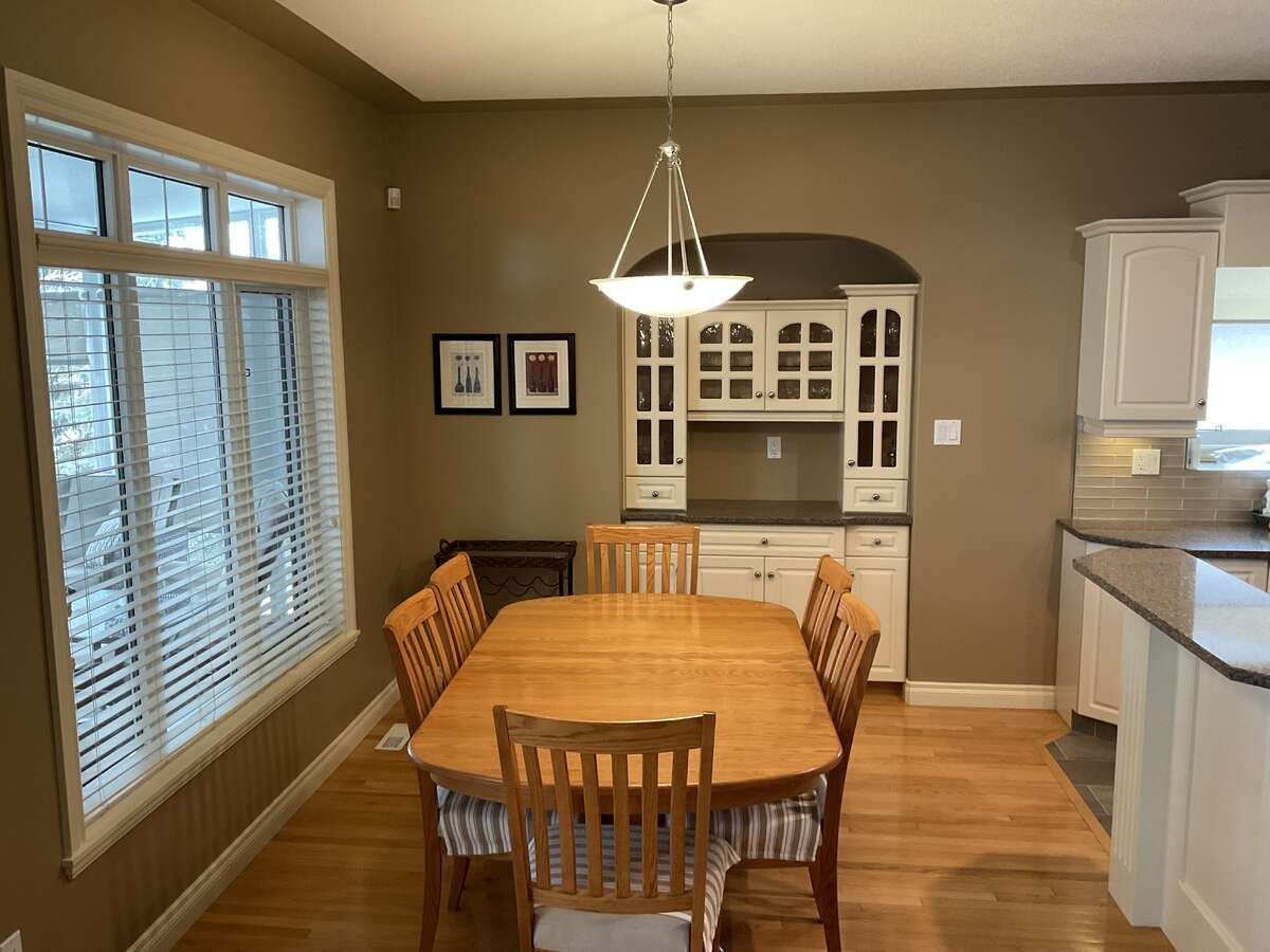 Modern Bungalow Backs Golf Course