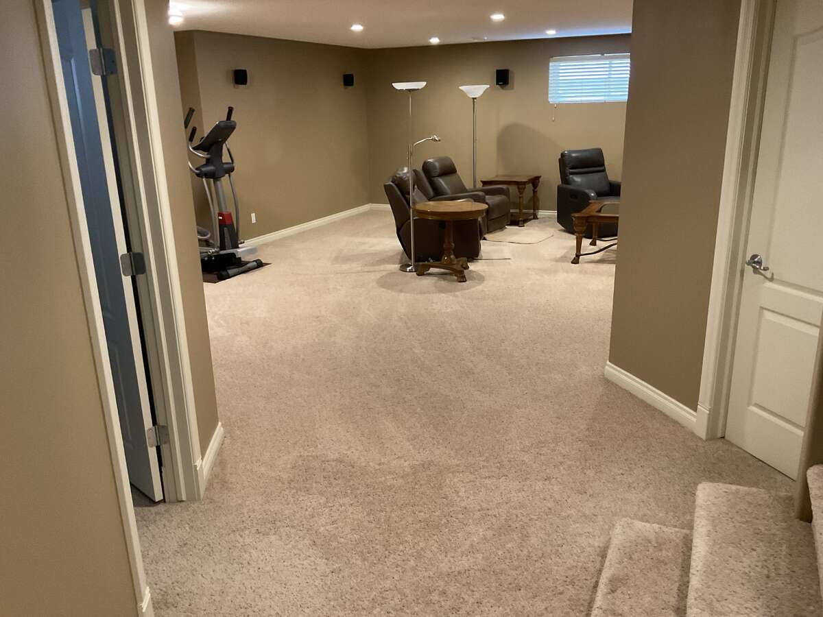 Modern Bungalow Backs Golf Course