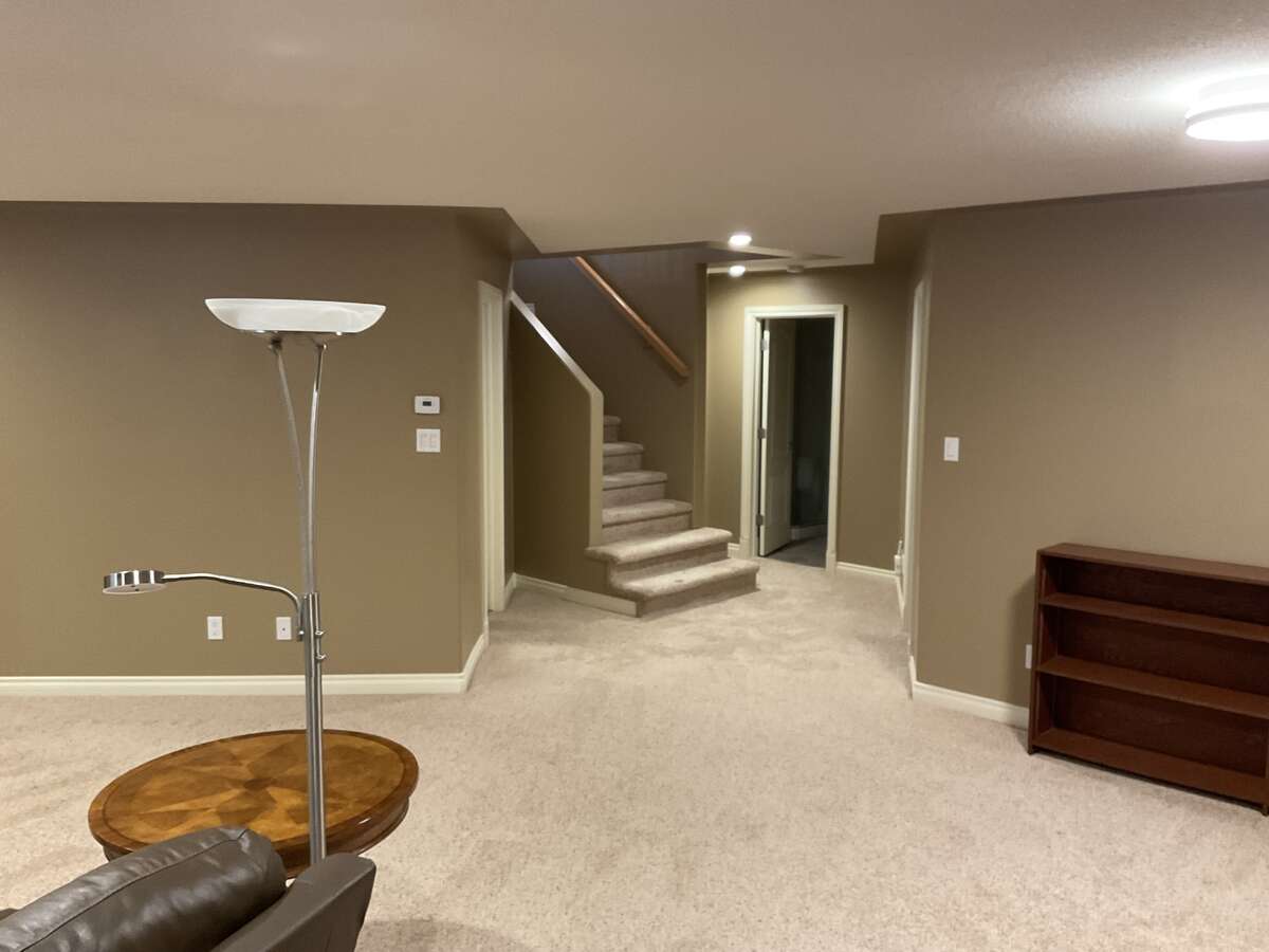 Modern Bungalow Backs Golf Course