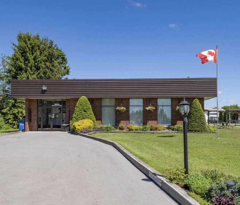 456 Old Surrey Lane, Bobcaygeon, Ontario K0M 1A0