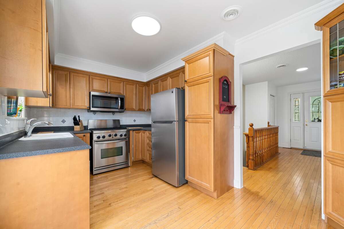 456 Old Surrey Lane, Bobcaygeon, Ontario K0M 1A0