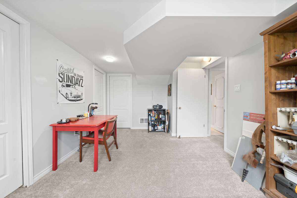 456 Old Surrey Lane, Bobcaygeon, Ontario K0M 1A0
