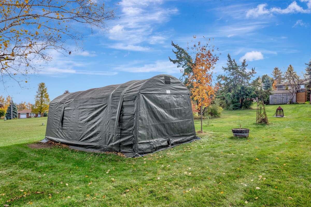 456 Old Surrey Lane, Bobcaygeon, Ontario K0M 1A0