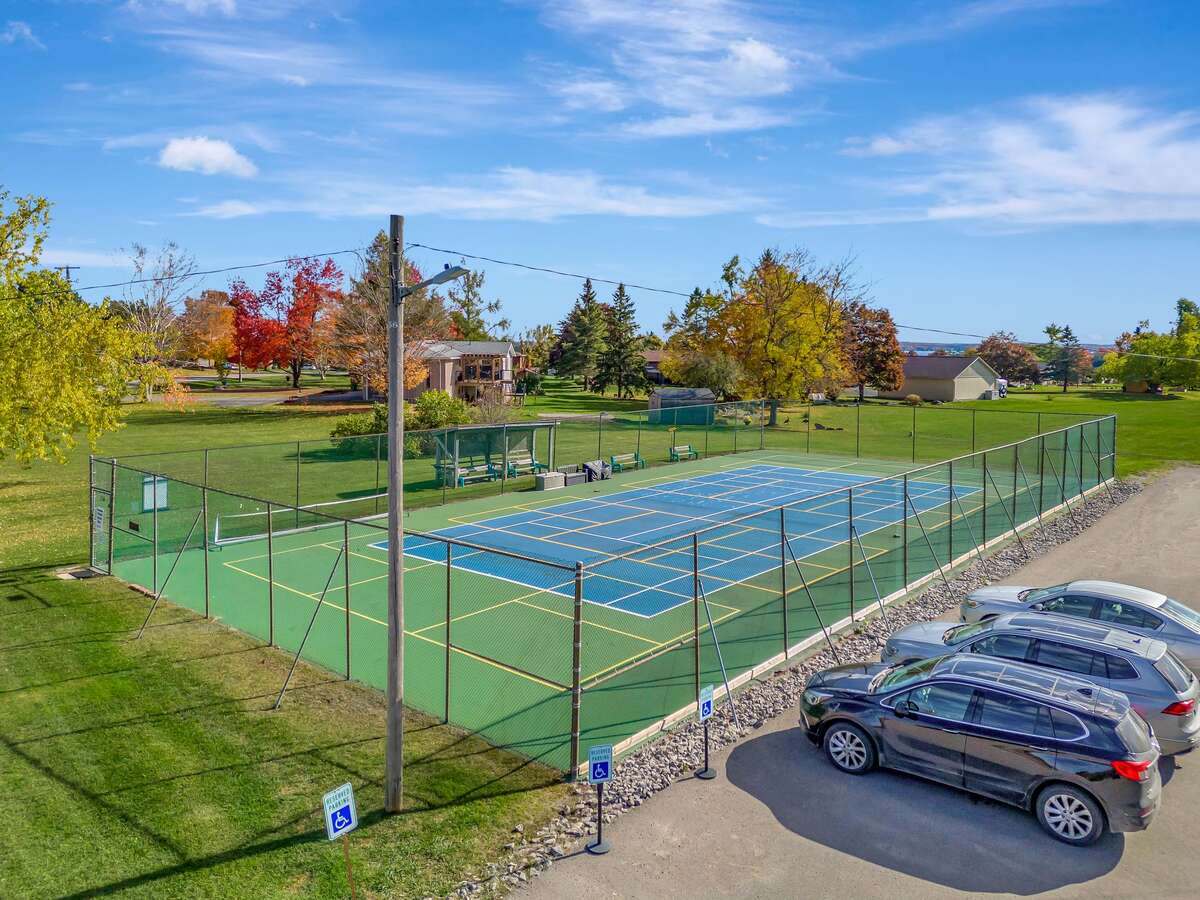 456 Old Surrey Lane, Bobcaygeon, Ontario K0M 1A0