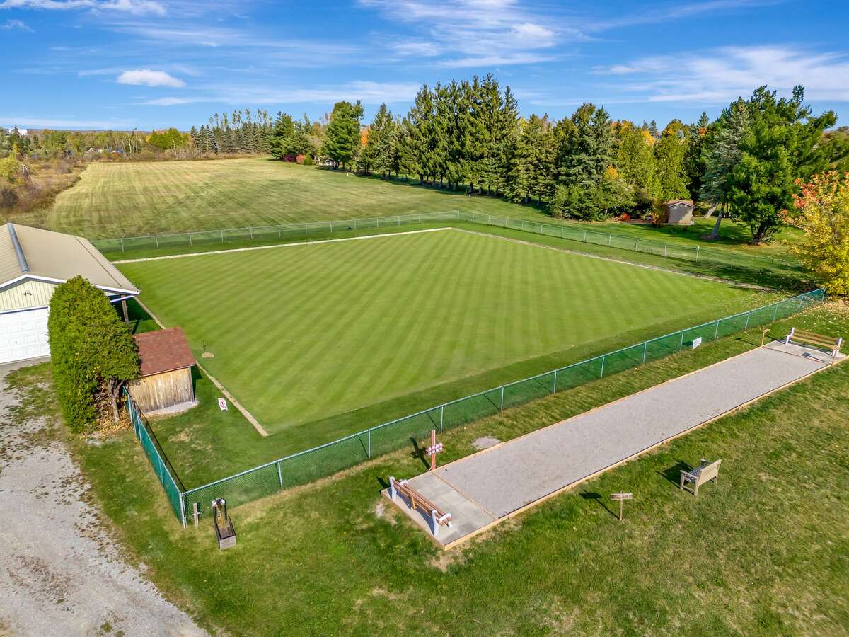 456 Old Surrey Lane, Bobcaygeon, Ontario K0M 1A0