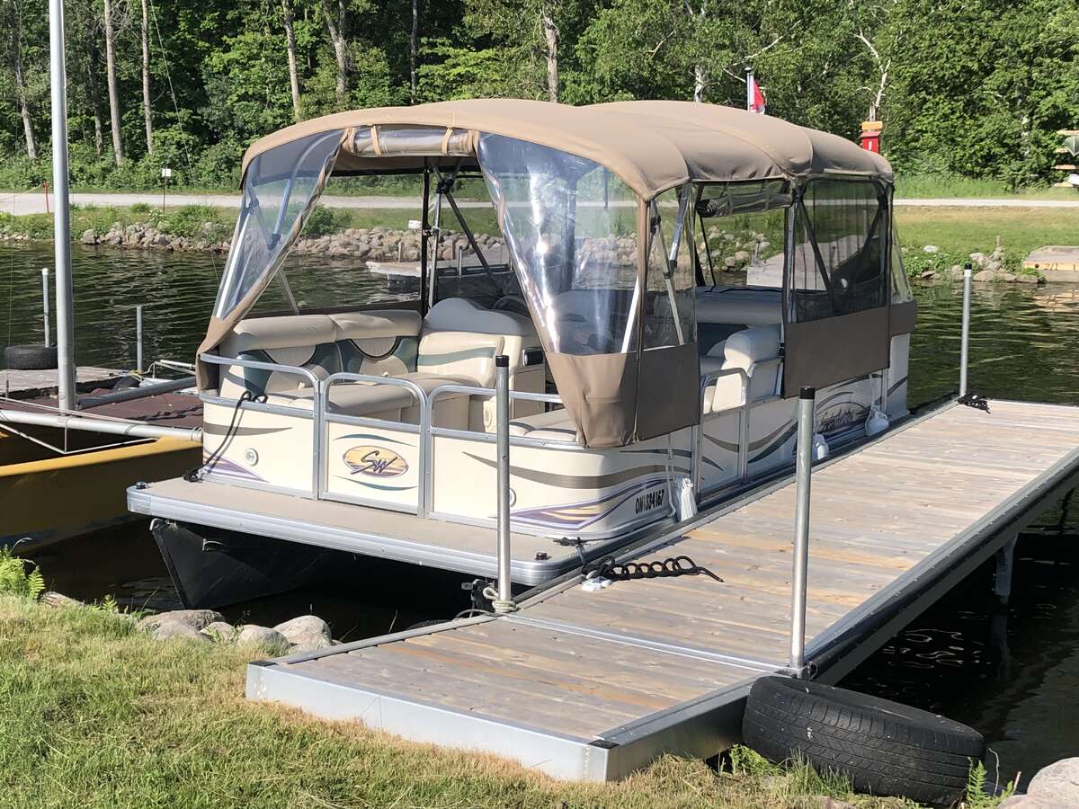 456 Old Surrey Lane, Bobcaygeon, Ontario K0M 1A0