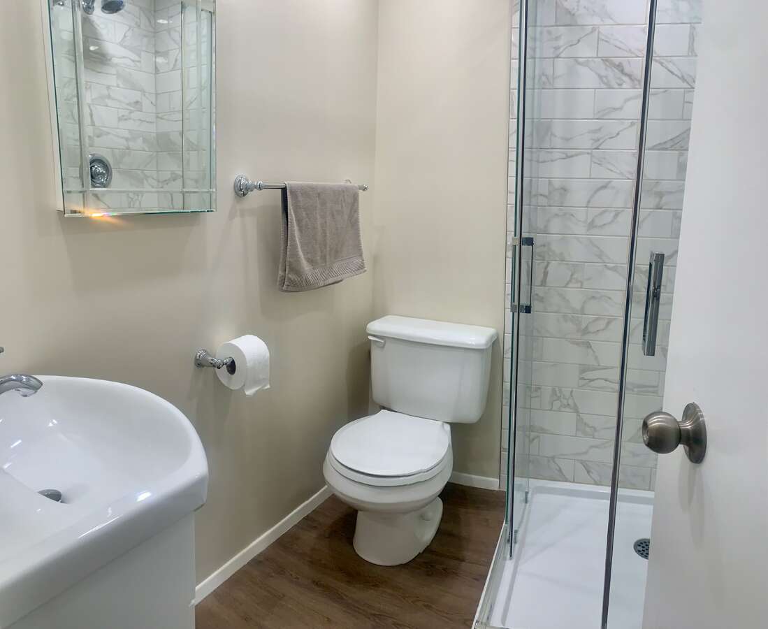 Bathroom - 3 piece - Lower Level