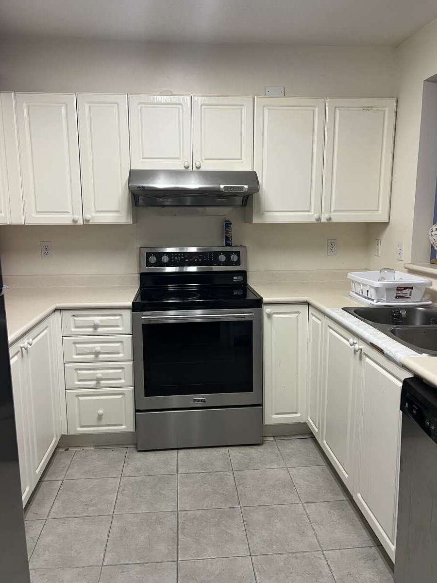102-3085 primrose lane
