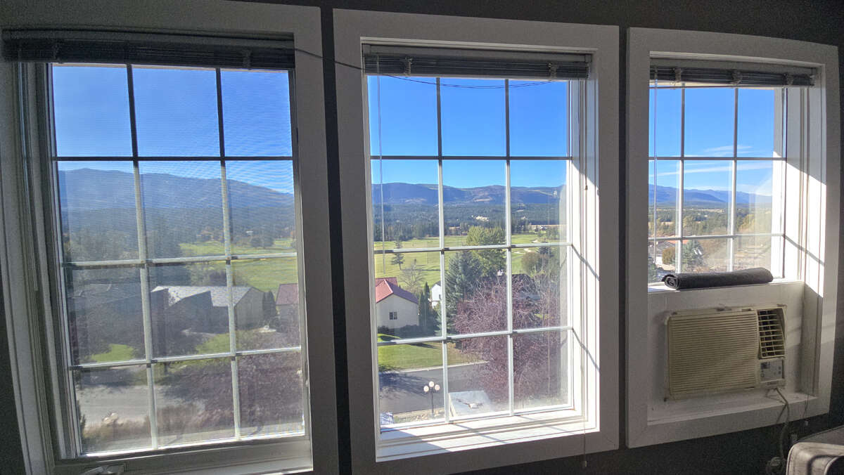Beautiful Purcell Mountains, Columbia River and Golf Course