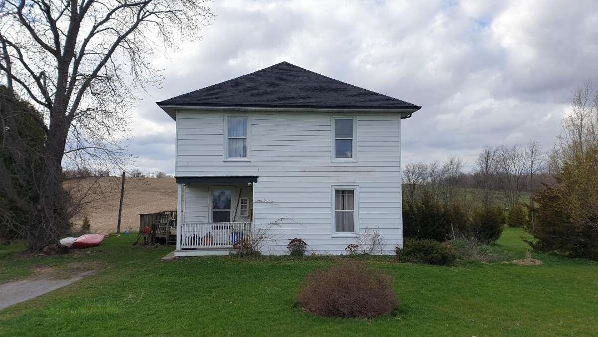 House / Acreage / Home-Based Business Potential For Sale in Colborne, ON - 4 bed, 2 bath