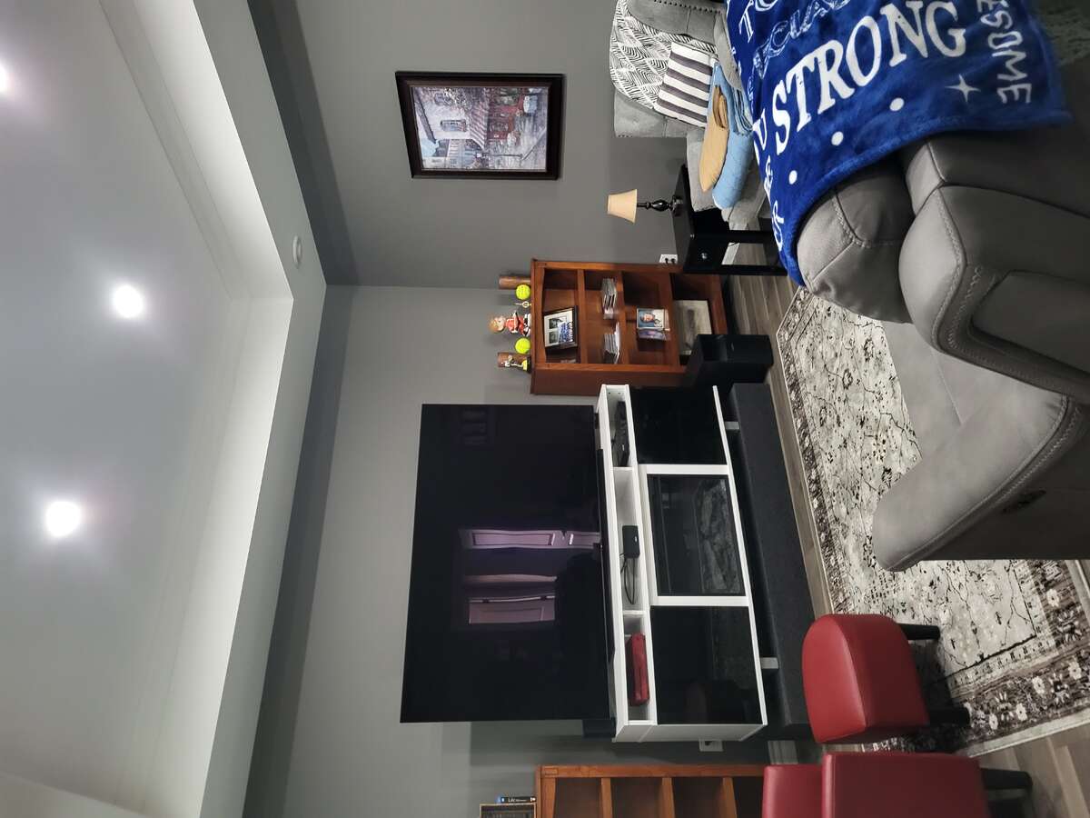 Tv room, or 3rd bedroom