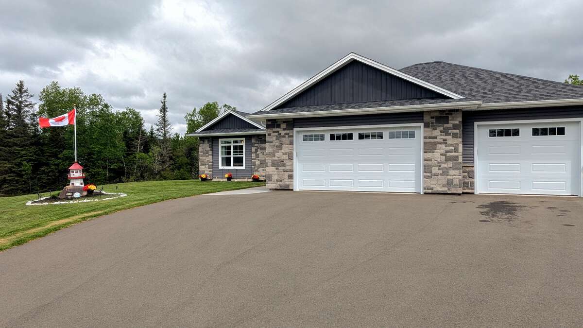 Beautiful home built in 2022