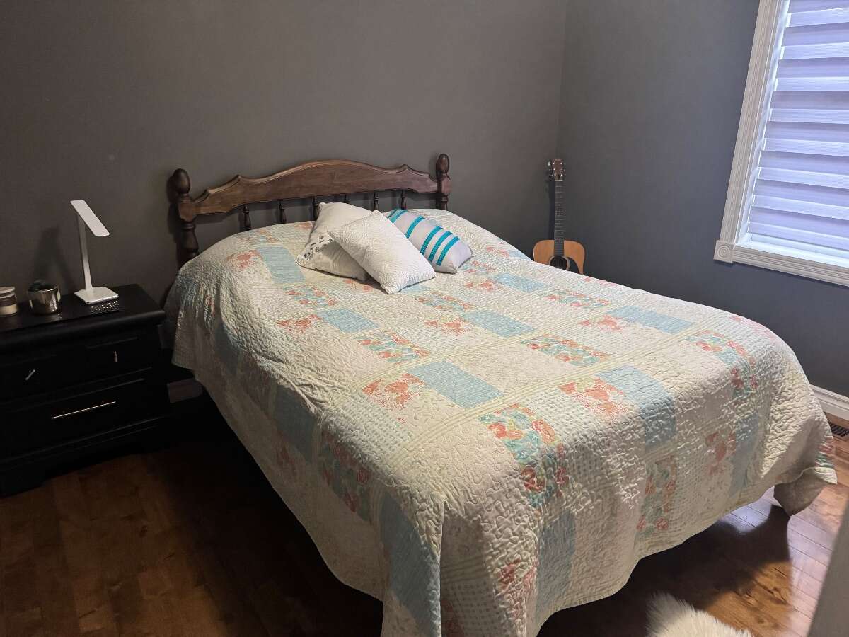 Bright and inviting 3-bedroom bungalow!