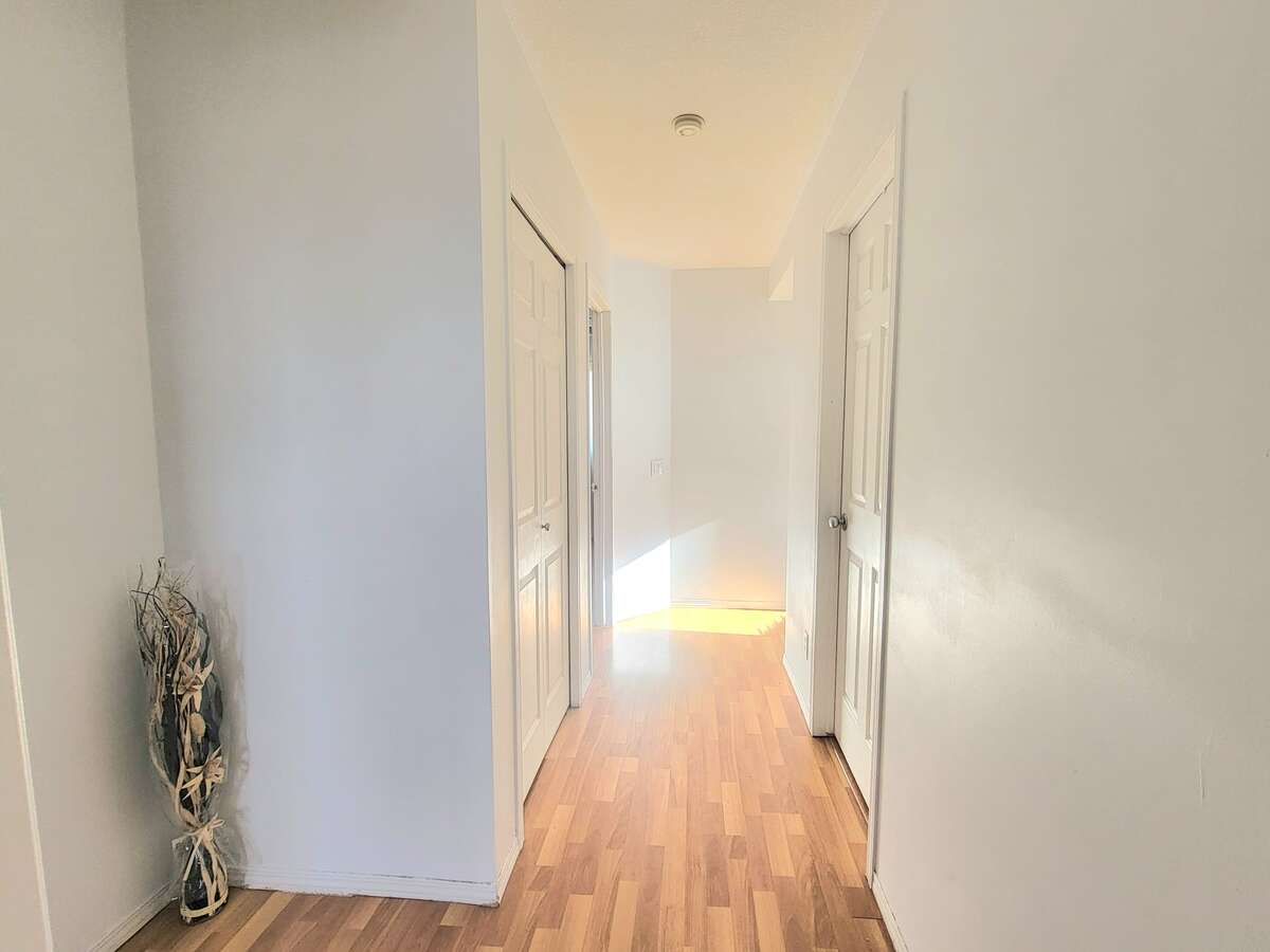 Space between the rooms