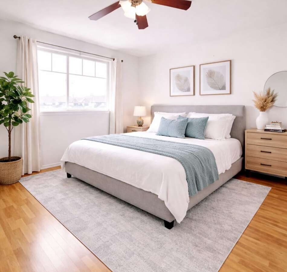 Master Bedroom (it has walk-in closet) - Room (1)