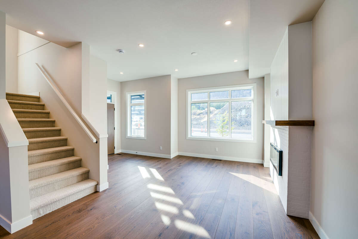 Entry + Living
